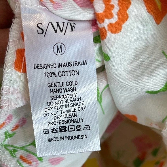 S/W/F Shirred Floral Print Halter Sleeveless Tiered Garden Party Dress Sz M NWT - Picture 10 of 13